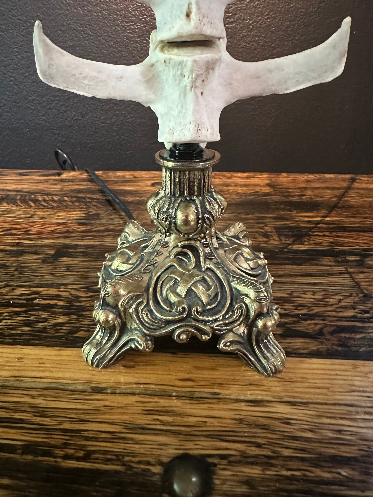 Deer Spine Candlestick Crystal Lamp