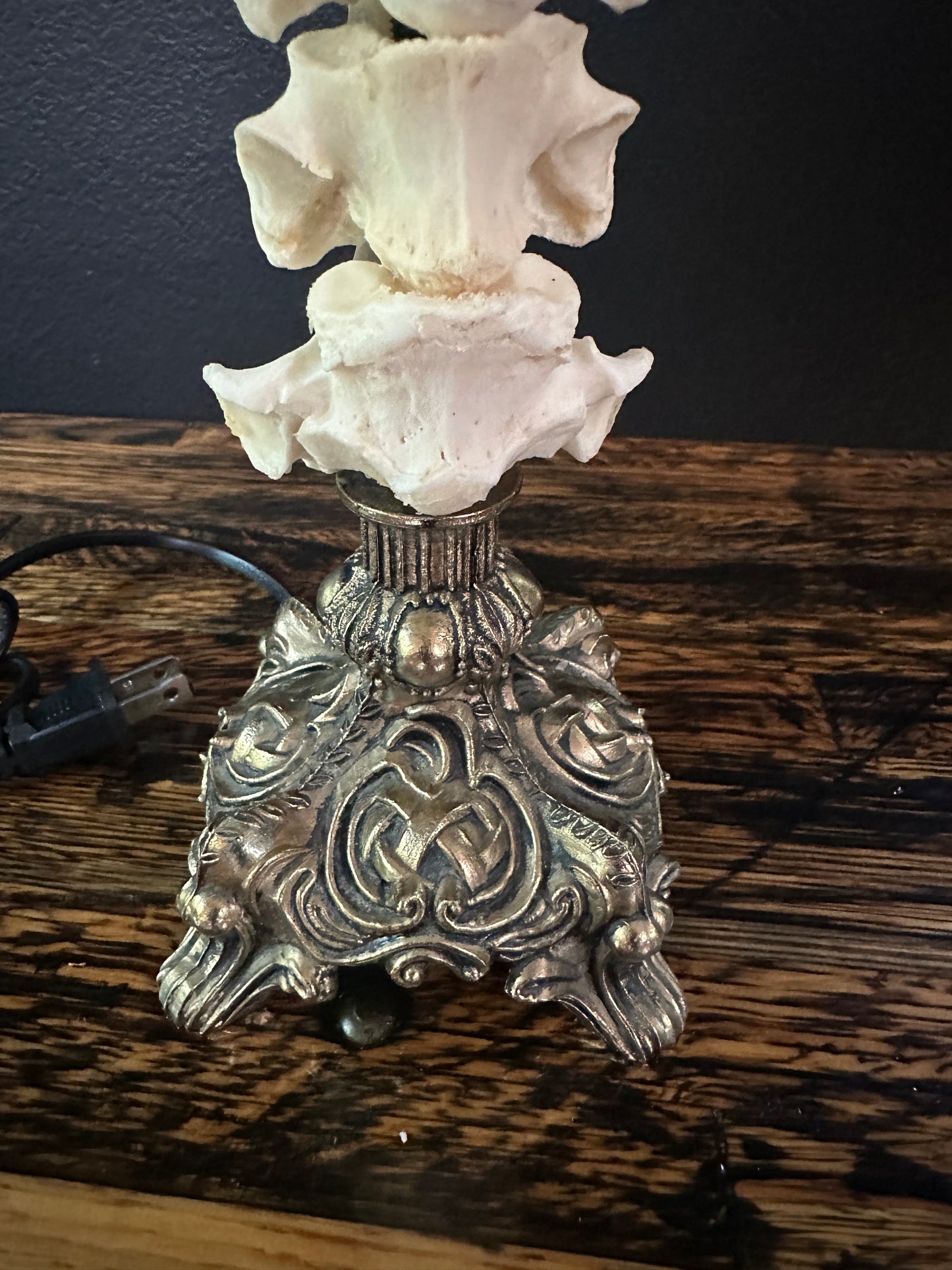 Deer Spine Candlestick Lamp