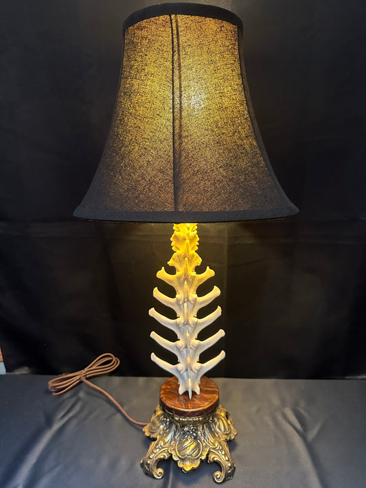 Deer Spine Table Lamp