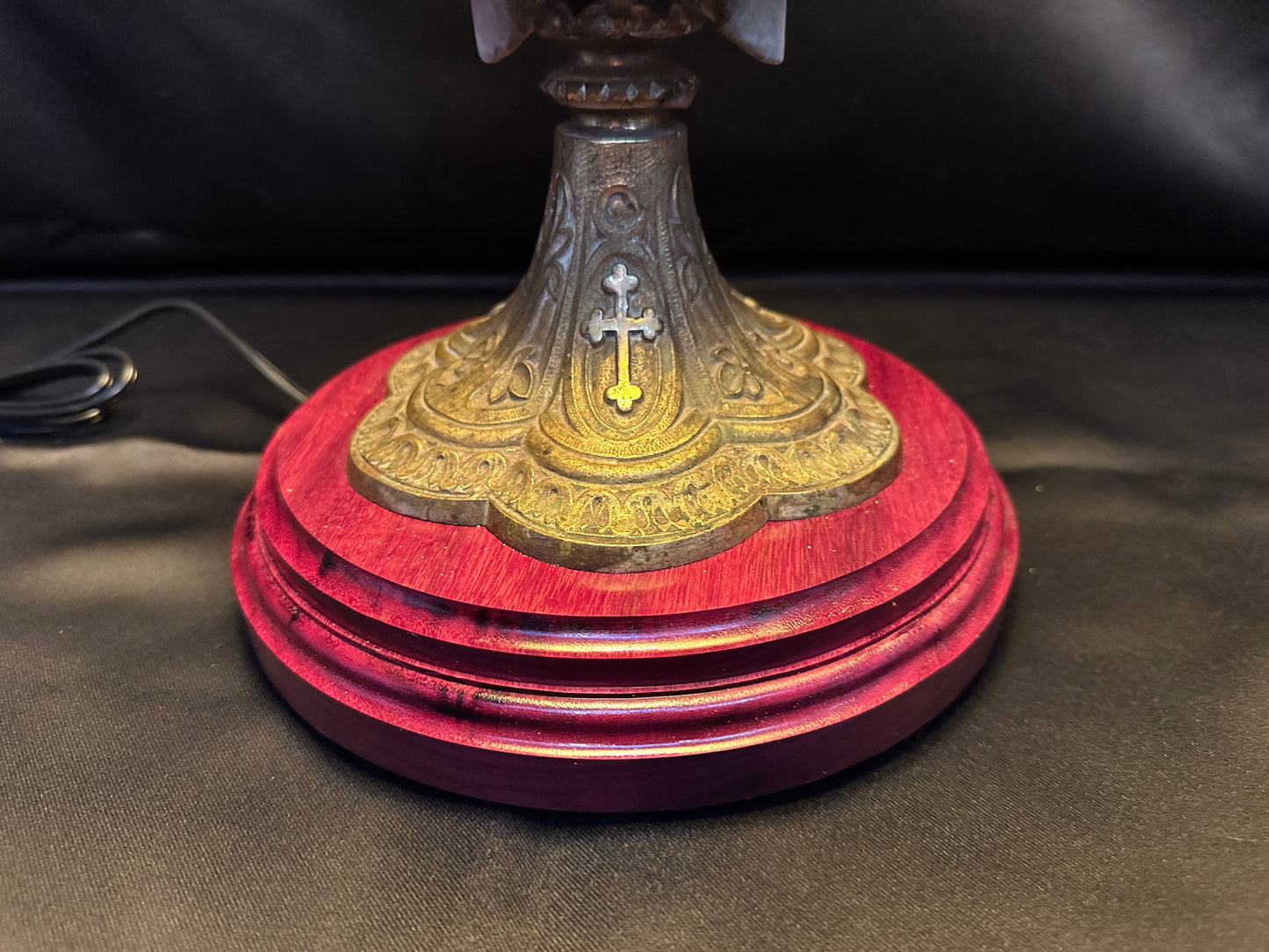 Purple Heart Bovine Lamp
